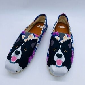 GROVE BAGS WOMENS FLAT SLIP ON SHOES WITH DOG/FLORAL DESIGN SIZE 7 NWOT